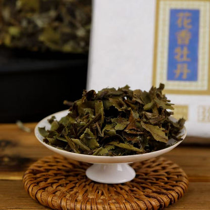 2020 Floral White Peony · 100g Pressed Brick