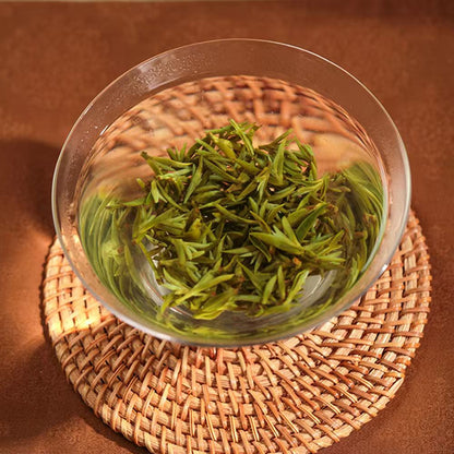 Meng Ding Gan Lu “Sweet Dew” — Sichuan Green Tea · Spring Harvest